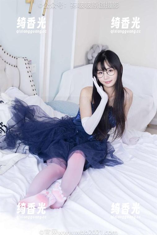 BoBoSocks袜啵啵-糯米 BoBoSocks袜啵啵 - 不得不看!糯米最新写真集,玩转薄白丝与脚尖加固的最佳实践!