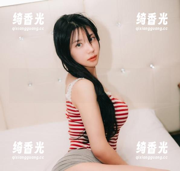 重新定义居家的美图，Sia(시아)的精选冷淡风，给我一种微妙的冲击。