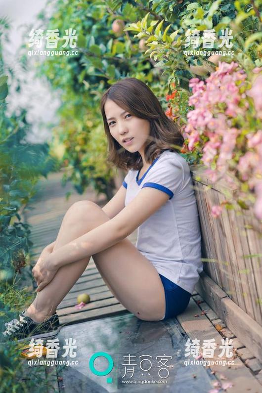 TGOD推女神-Kiren_程程程 TGOD推女神 - SuiteofKiren_程程程的甜心,每张都是下载一次的冲动