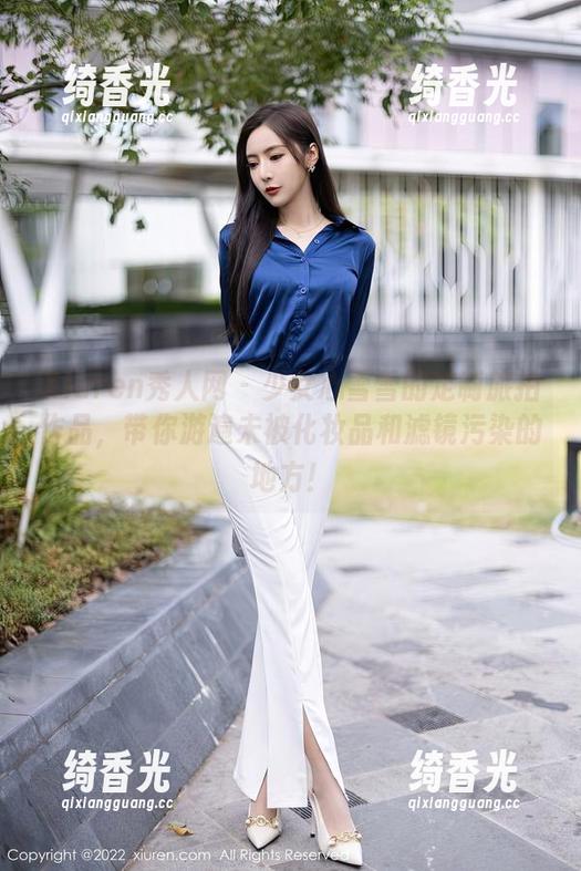 Xiuren秀人网-少女心雪雪 Xiuren秀人网 - 少女心雪雪的定制旅拍作品,带你游遍未被化妆品和滤镜污染的地方!