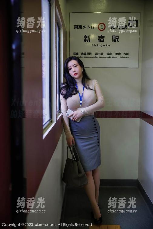 Xiuren秀人网 - 婀娜多姿！王雅姗是我的泳装套图……我能说这身材真不科学吗？