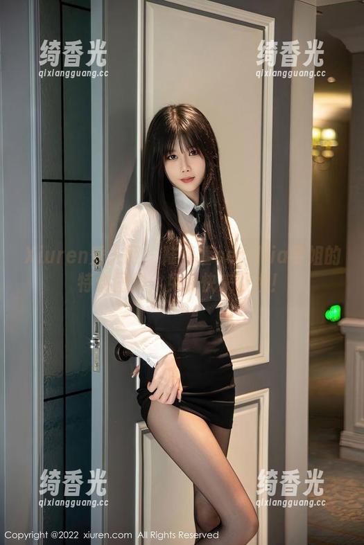 Xiuren秀人网 - 陆萱萱cecillia学姐的特供图册，免费快来取经！