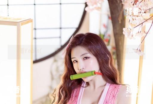 看Yebin(전예빈)的清纯套图，我的内心小鹿在乱撞...