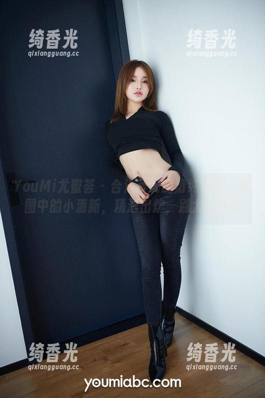 YouMi尤蜜荟 - 合法萝莉的清纯写真：原图中的小清新，精选出炉，别太好奇哦