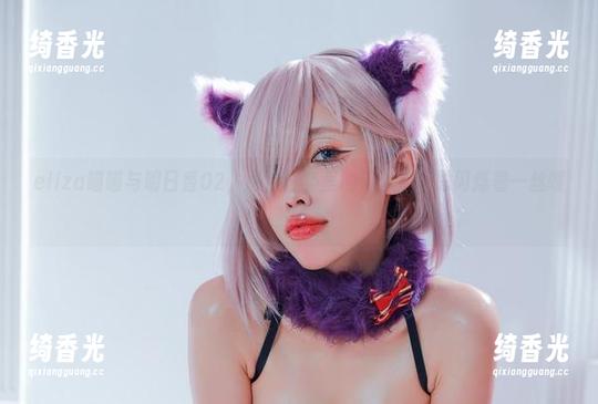 eliza喵喵 eliza喵喵与明日香02,图片合集里的闪光点,总闪烁着一丝暧昧