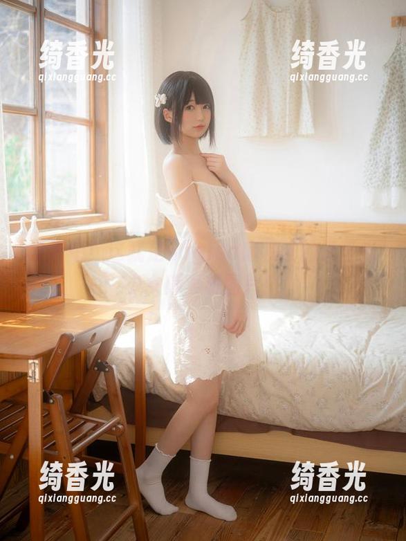 没听错！这就是nagisa魔物喵的无圣光少女贩卖机图片！