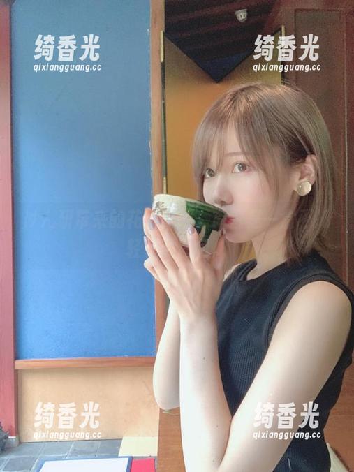 けん研带来的花嫁美图，简直是一盒不知轻重的图包。