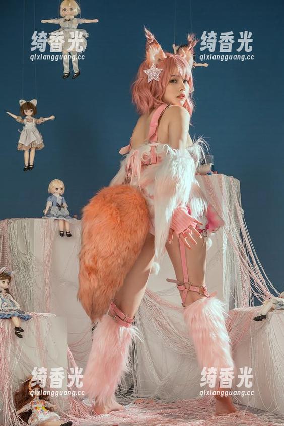 七月喵子 把七月喵子的百合JK全套下载下来,结果我的存储空间都快不够用了!