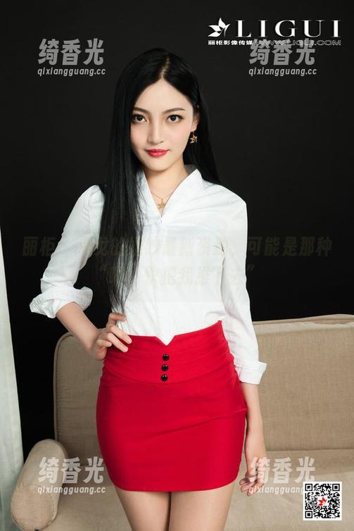 丽柜 - 小戈的婚纱最新资源，可能是那种“啊，快把我推下去”