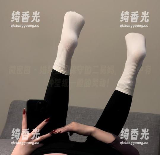 保守的二舅妈 微密圈 - 婚纱里的保守的二舅妈,高清中有种壁纸一般的灵动!