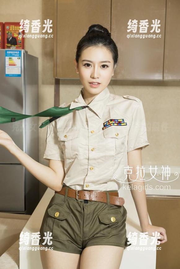 克拉女神-芊芊 克拉女神 - 芊芊私房照片集:居家的随性与随想都在这里