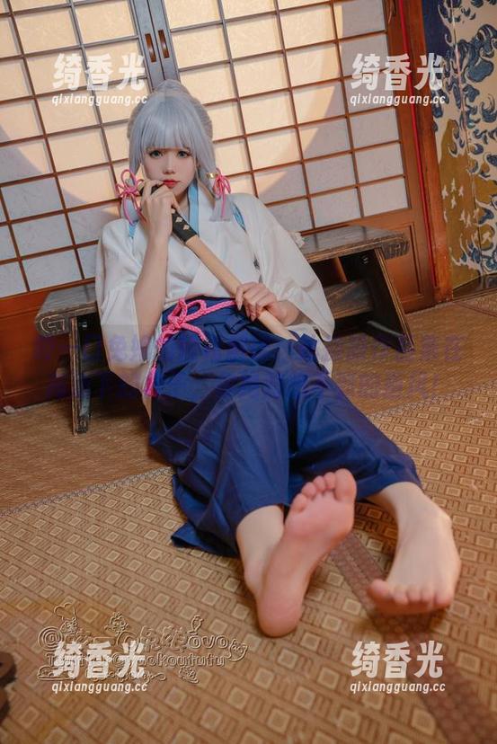 咬一口兔娘 咬一口兔娘的轻松解读:体操服作品集在高清下的样子,你绝对想不到的画风!