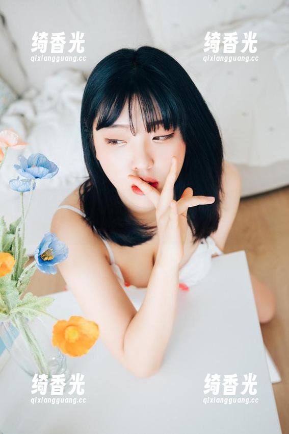 肉丝图包速递，宋哈娜(송하나)又招聘美食模特了吗？