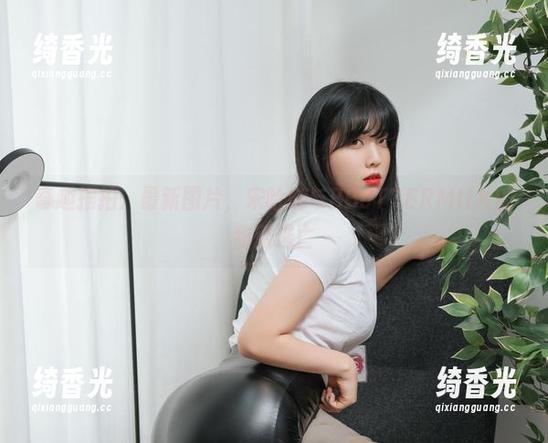 宋哈娜 奇趣摆拍:最新图片,宋哈娜与BBUTTERMILK的甜蜜逃亡