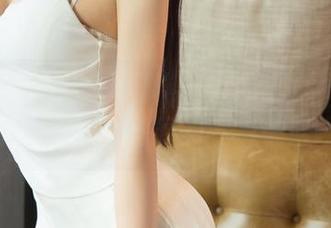 尤果网 - 李丁丁的JK写真集喔,又来新更新,难道这是青春的气息在召唤?