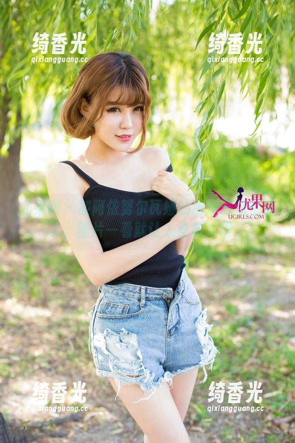 尤果网 - 被阿依努尔瓦娅的厨娘气场征服了，图片一看就让人食欲大增。