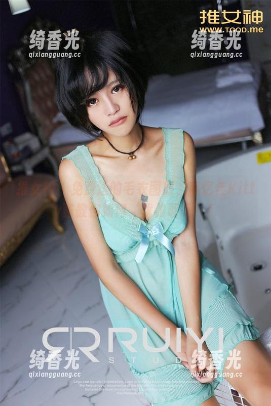 推女神-施忆佳Kitty酱 推女神 - 免费送的毛衣图册,施忆佳Kitty酱教你如何‘优雅取暖’!