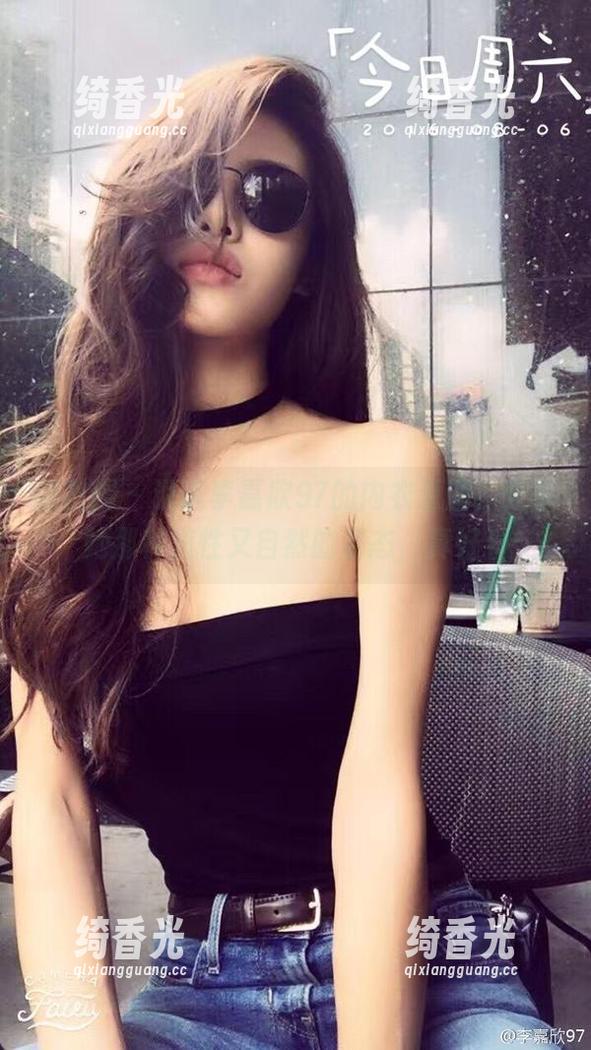 李嘉欣97 微密圈 - 说说李嘉欣97的内衣原图,分享她那种随性又自然的姿态,真好看