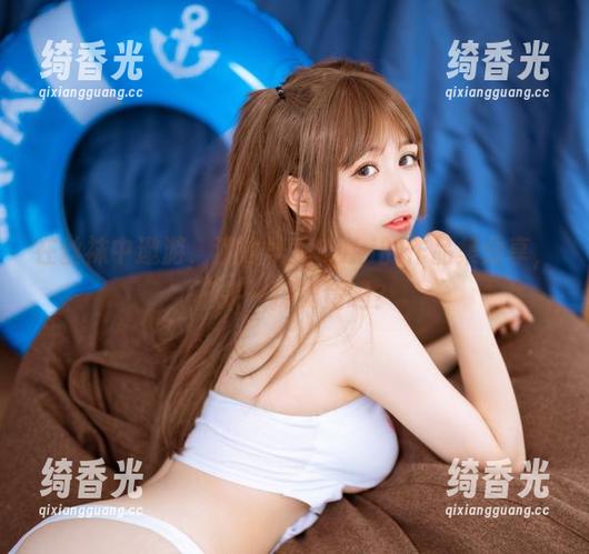 在丝袜中遨游，渡边早季Saki的作品集分享，不来一探究竟吗？