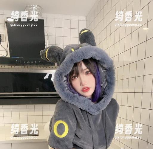 狐洛洛子 狐洛洛子的空姐福利——图片中透着一股飞天的浪漫?