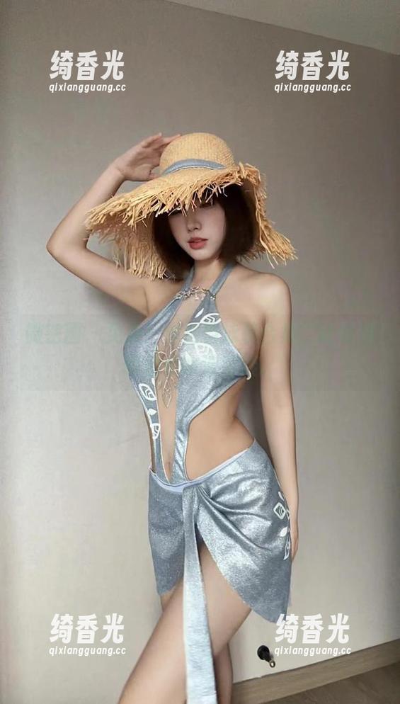 微密圈 - 免费！琳铛铛泳装合集，让你满眼都是水波荡漾。
