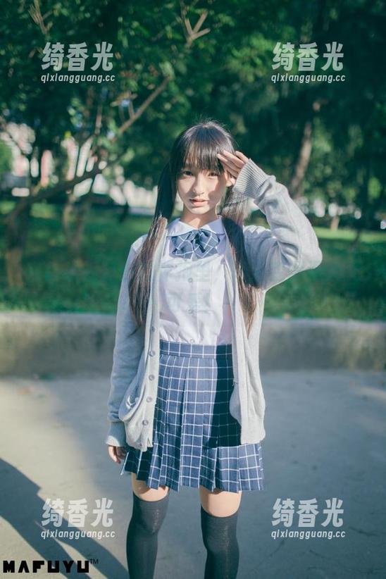 神乐坂真东 在神乐坂真东的怀抱里,高清变得温柔又可爱!