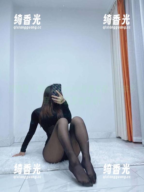 微密圈 - 禅雨儿Lynne的连衣裙：一衣多穿，网盘里全都装!