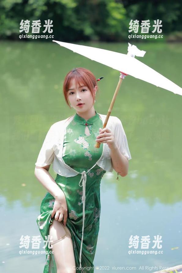 秀人网-周慕汐baby 秀人网 - 旗袍的另一面:周慕汐baby让我们重新定义“优雅”这词儿了,快来瞧瞧这组作品。