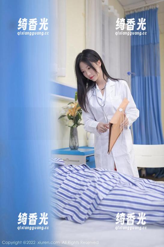 秀人网-米妮大萌萌 秀人网 - 泳池+米妮大萌萌=妥妥字里行间都藏着“深意”的壁纸,哈哈。