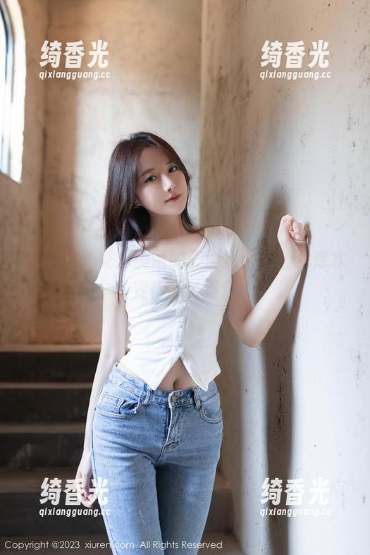 秀人网-龙泽美曦 秀人网 - 龙泽美曦的美图集合,让死库水变得意外清新