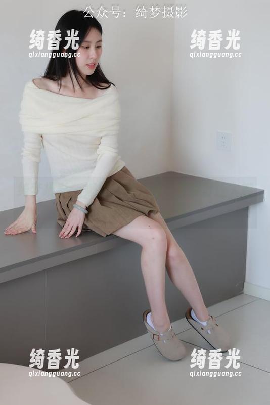 绮梦摄影-娜娜 绮梦摄影 - 娜娜白丝,图片里那份让人挪不开眼的无圣光感