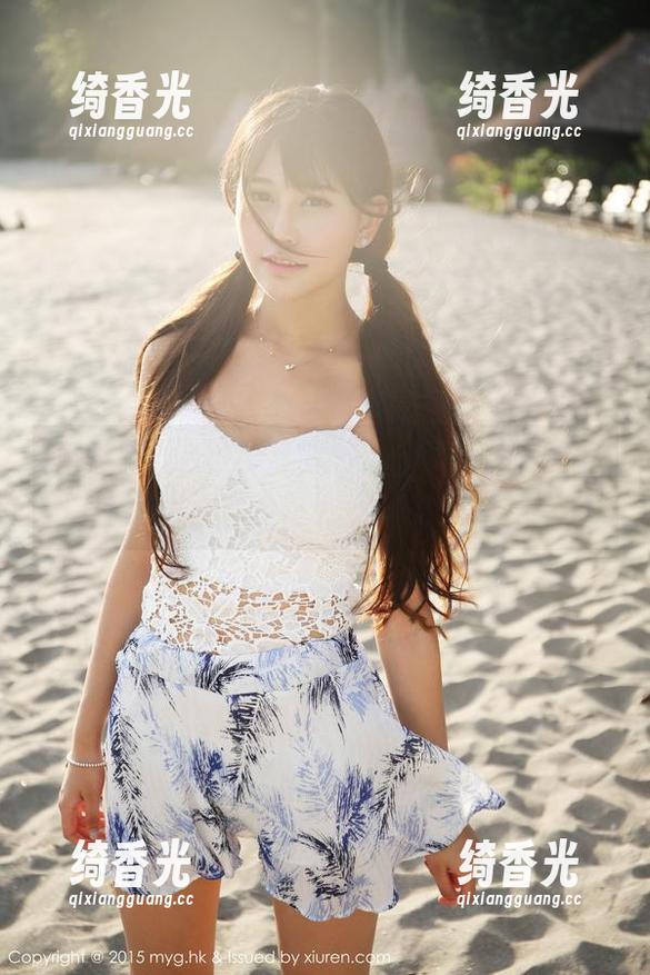 美媛馆-李七喜 美媛馆 - 这些学妹照片里,李七喜居然成功捕捉到了一种难以言喻的清新气息。