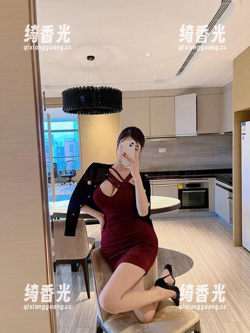 微密圈 - 温柔不止在嘴边，脸红Dearie的原图让我想偷偷贴在墙上！