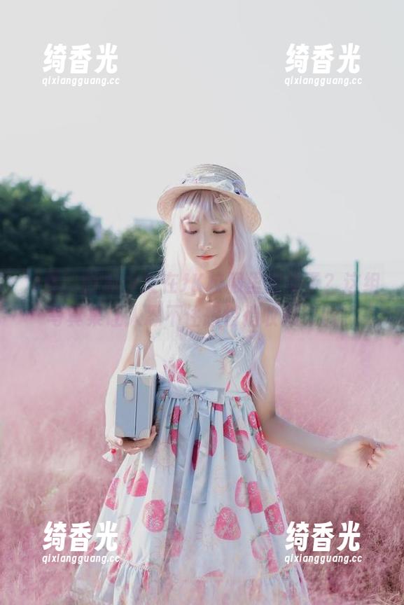 西瓜少女 冷静,西瓜少女在JK校服里变身了?这组写真集让人忍不住想悄悄收藏原图。
