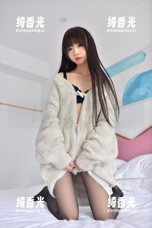 只想说，雪琪SAMA这次图片更新，不油亮不会过得去！