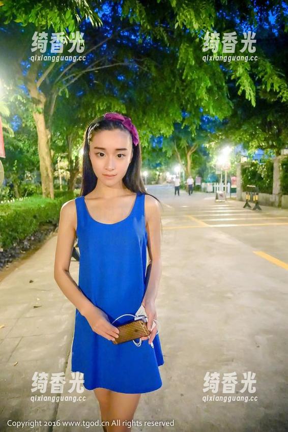 青豆客 - 苏梅岛隐秘角落，可乐Vicky的高清旅拍，我说下载吧，真想尝试一下她的搭配风格！