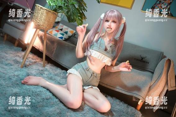 美图一箩筐，鹿八岁baby红裙诠释‘我就是那道风景’！
